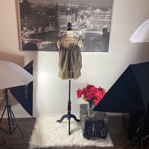 Shimmer Go Top Party 🎉 Top fun and delish to wear